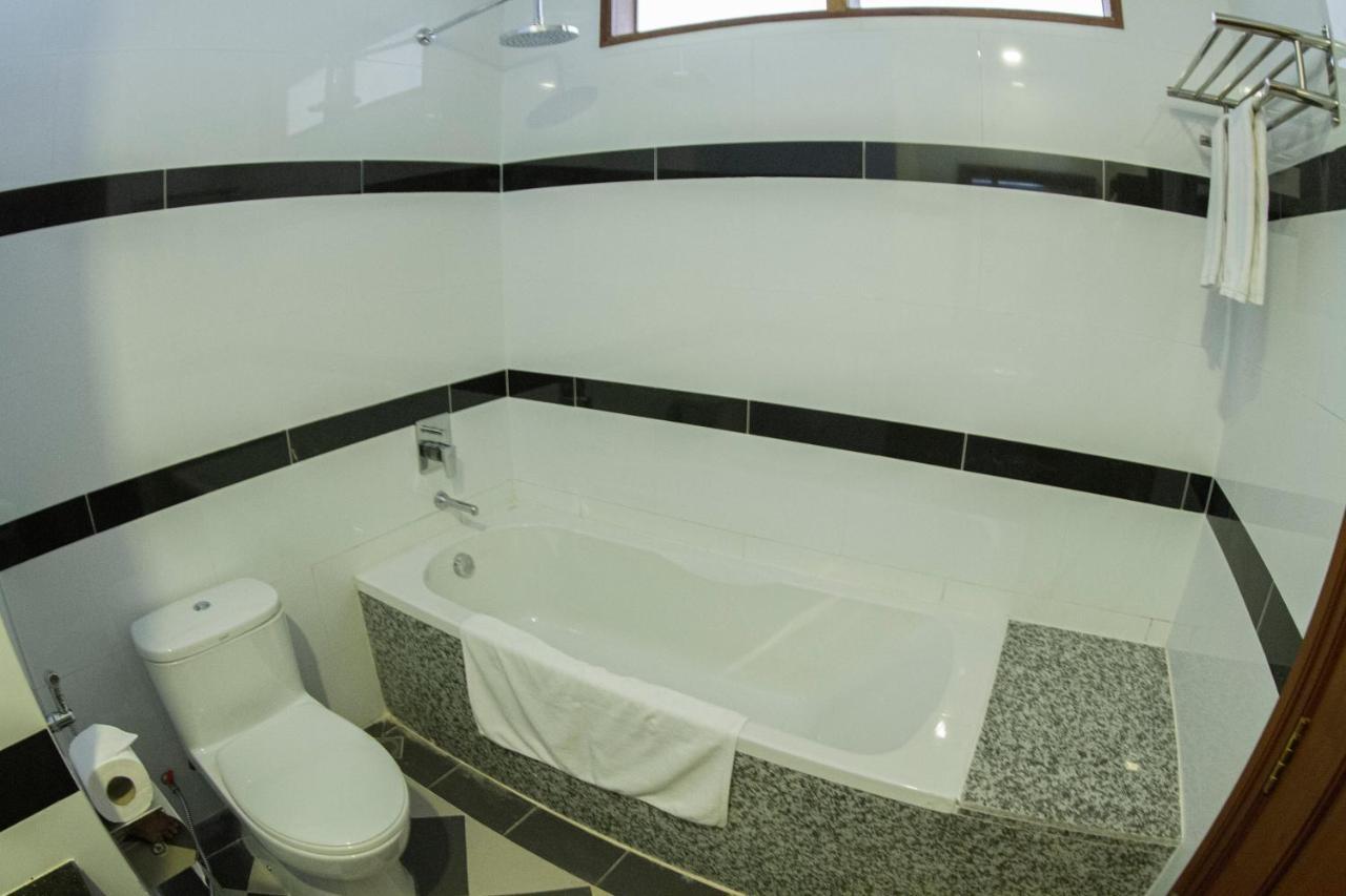 Kampong Thom Palace Hotel المظهر الخارجي الصورة