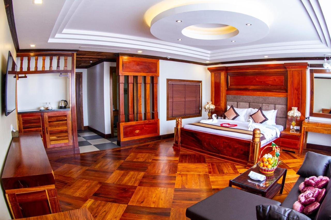 Kampong Thom Palace Hotel المظهر الخارجي الصورة
